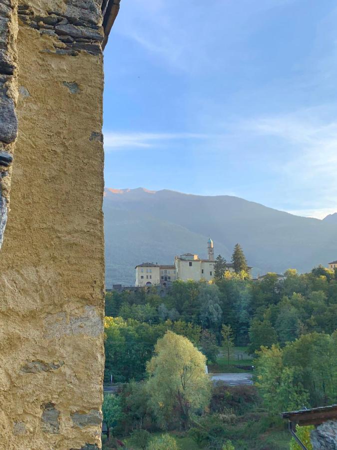 Antica Torre Lejlighed Sondrio Eksteriør billede